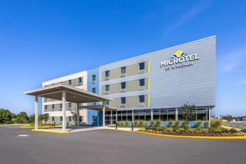 Rehoboth Beach Hotel | Microtel Inn & Suites by Wyndham Rehoboth Beach