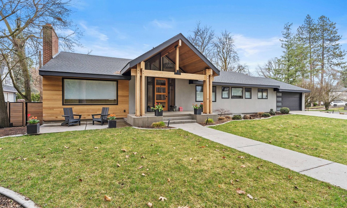 Cliff - Cannon House | Mid Century Modern on the Park!
