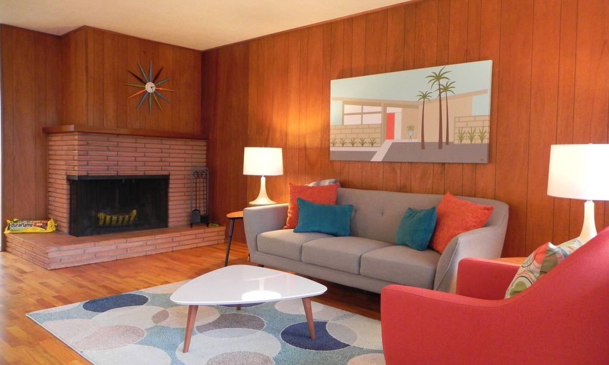 Eugene House | Mid-Century Modern w/Garage Close to Amenities & 3 Miles to Autzen/UO!