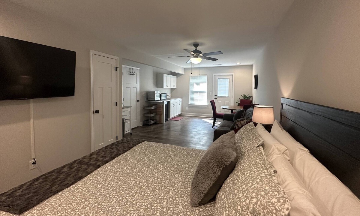 East Ridge House | Mid-term rental available - close to all attractions in the Greater Chattanooga and NW Georgia area