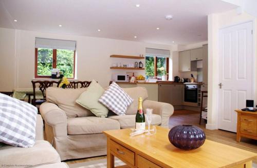 Alton House | Middledown