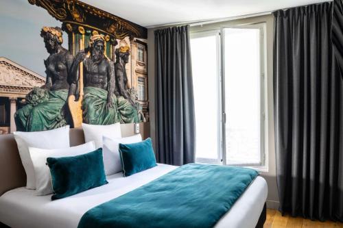 10th Arrondissement Hotel | Midnight Hôtel Paris