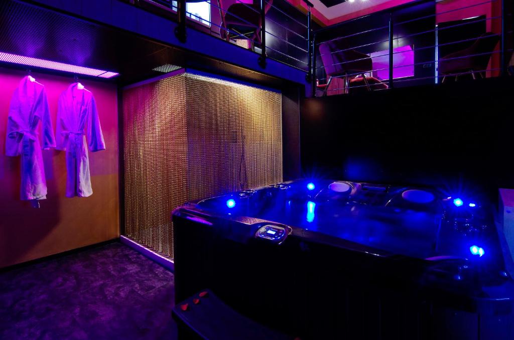 Saint Augustin Apartment | Mieuxqualhotel jacuzzi privatif Love room