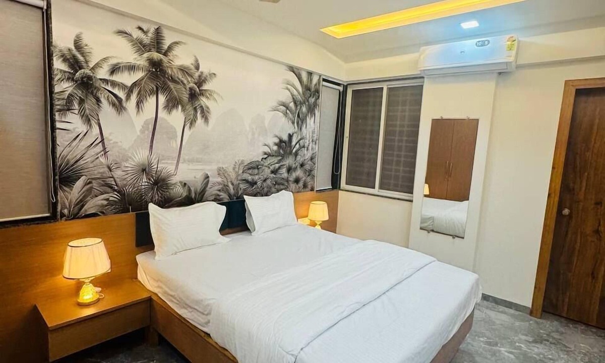 Nashik Bed & Breakfast | Mighter Crest Studio Apartment