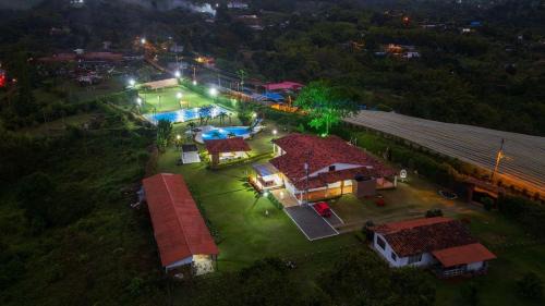 Dagua House | Milagros km30