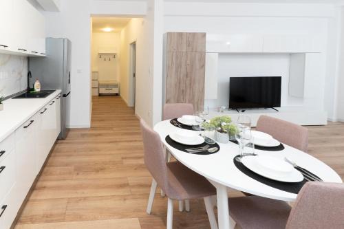 Corunca Apartment | Milan Luxury Apartaments XV#Tudor#Targu Mures