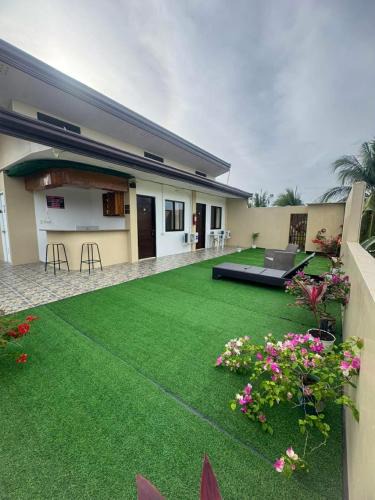 Looc Hotel | Mimi's Inn