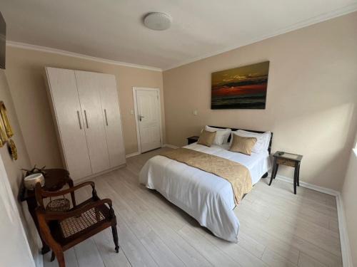 Eikenbosch House | Minak Guest House Bellville