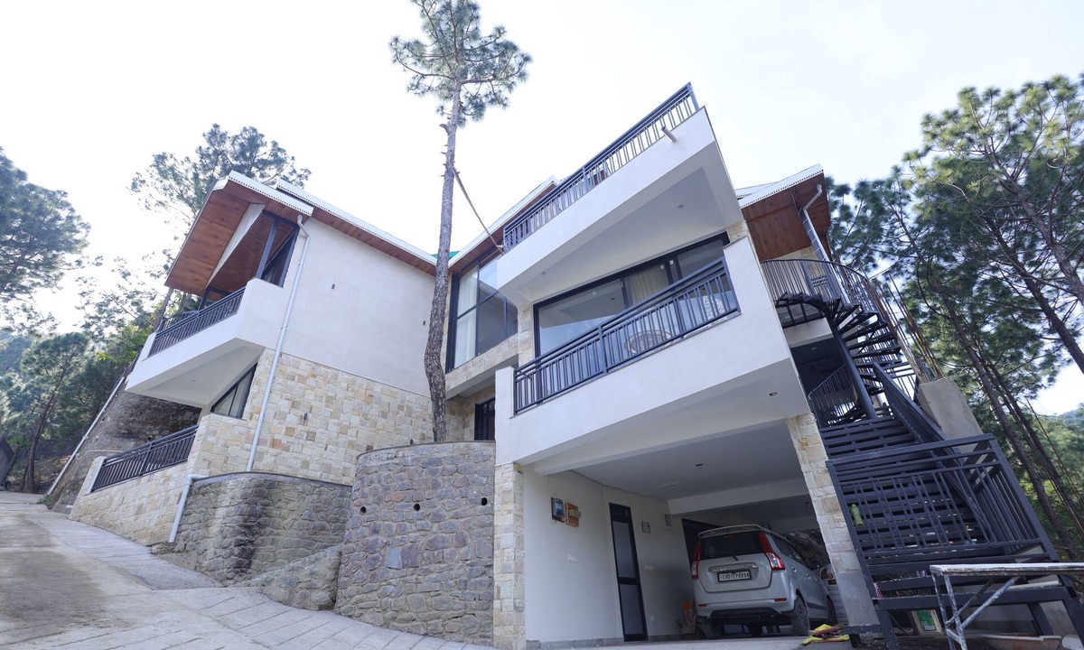 Dharampur Hotel | MINARA MEADOWS