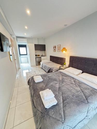 Ladadika House | Minas Luxury Studios