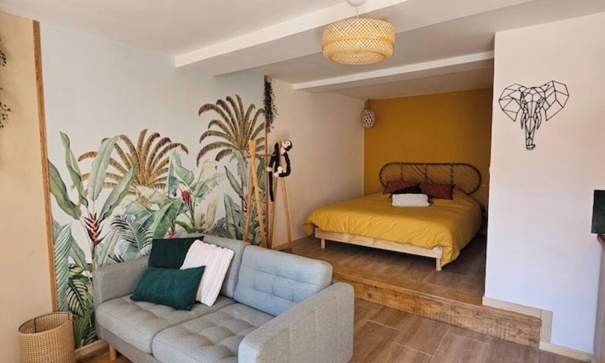 Entrecasteaux Apartment | Mini Loft à la Campagne with exterior - La BA-LINE