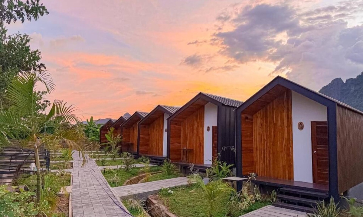 Vang Vieng Hotel | Mini Vangvieng Resort