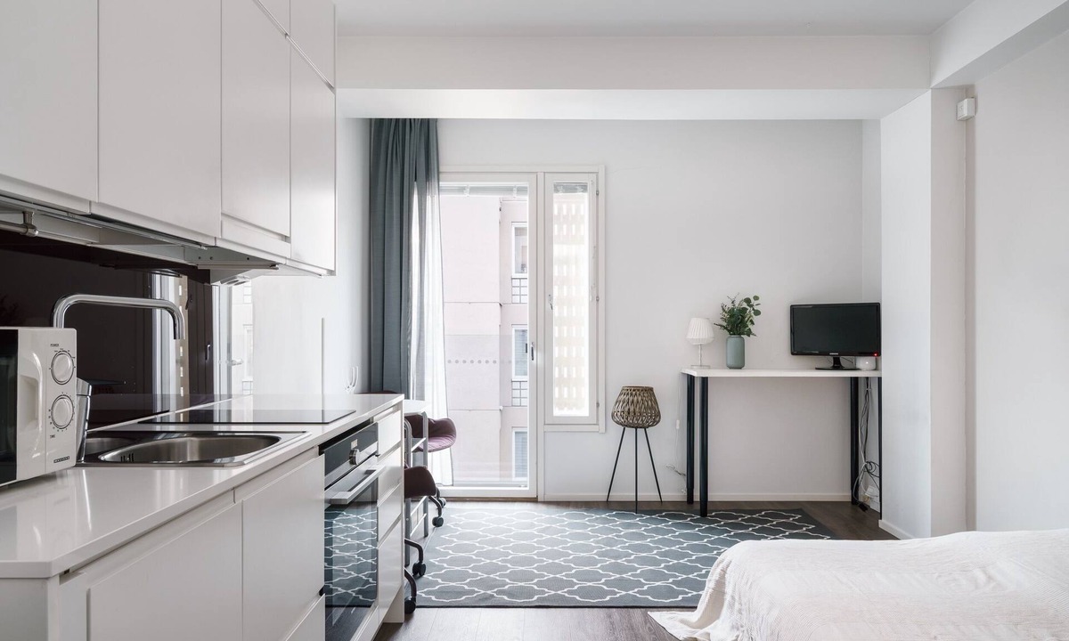 Punavuori Apartment | Minimal Studio Apt In Design District