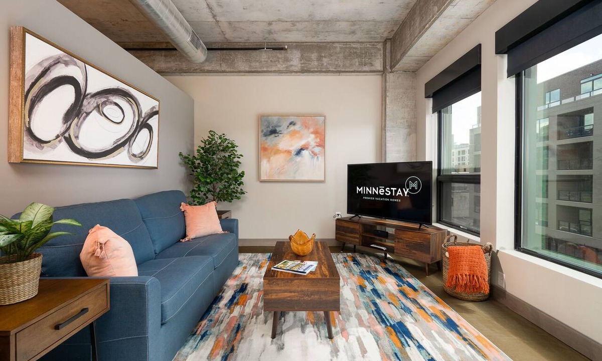 Warehouse District Apartment | MINNeSTAY* Sable 305 - One Bedroom | North Loop | Target Center