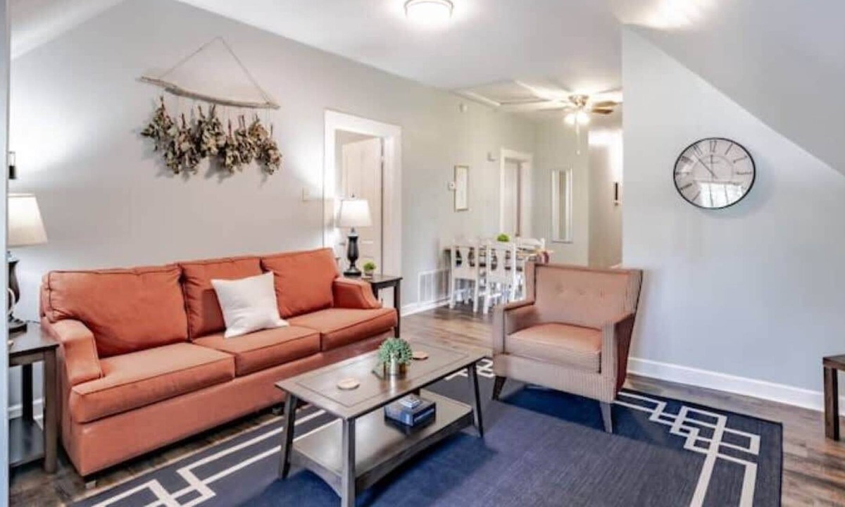 Mobile Apartment | Mins from Downtown & Dining, Dauphin Darling 3 & 4