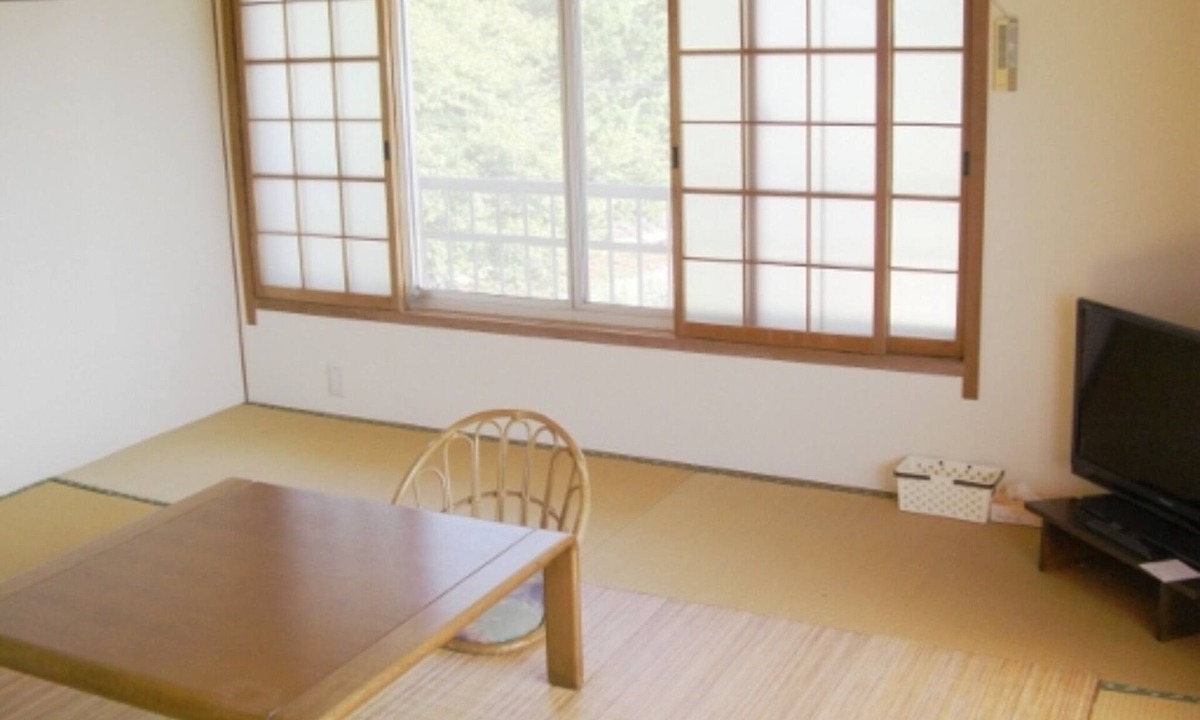 Mugi-cho Hotel | Minshuku Ozuna
