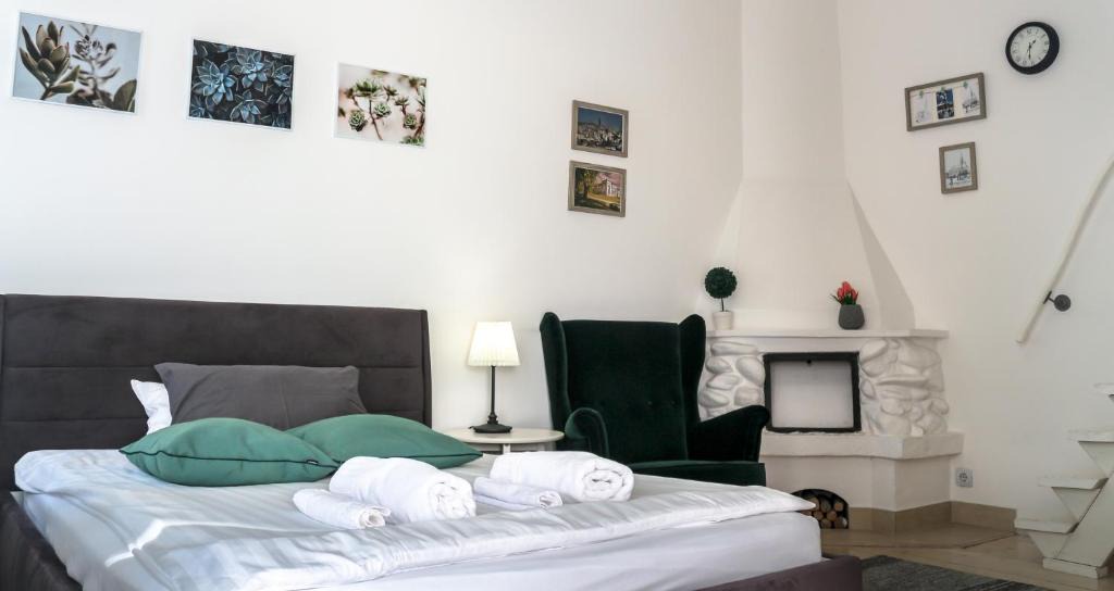Cluj-Napoca City Centre Apartment | Mint Studio