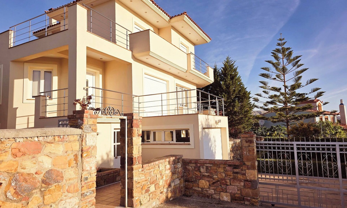 Chios Town Villa | Minutes away from Chios Town center lies Villa Sea View offering excelent Views