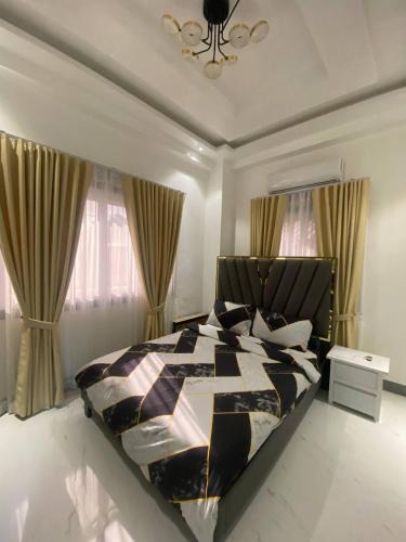 Bantay House | Mira Transient