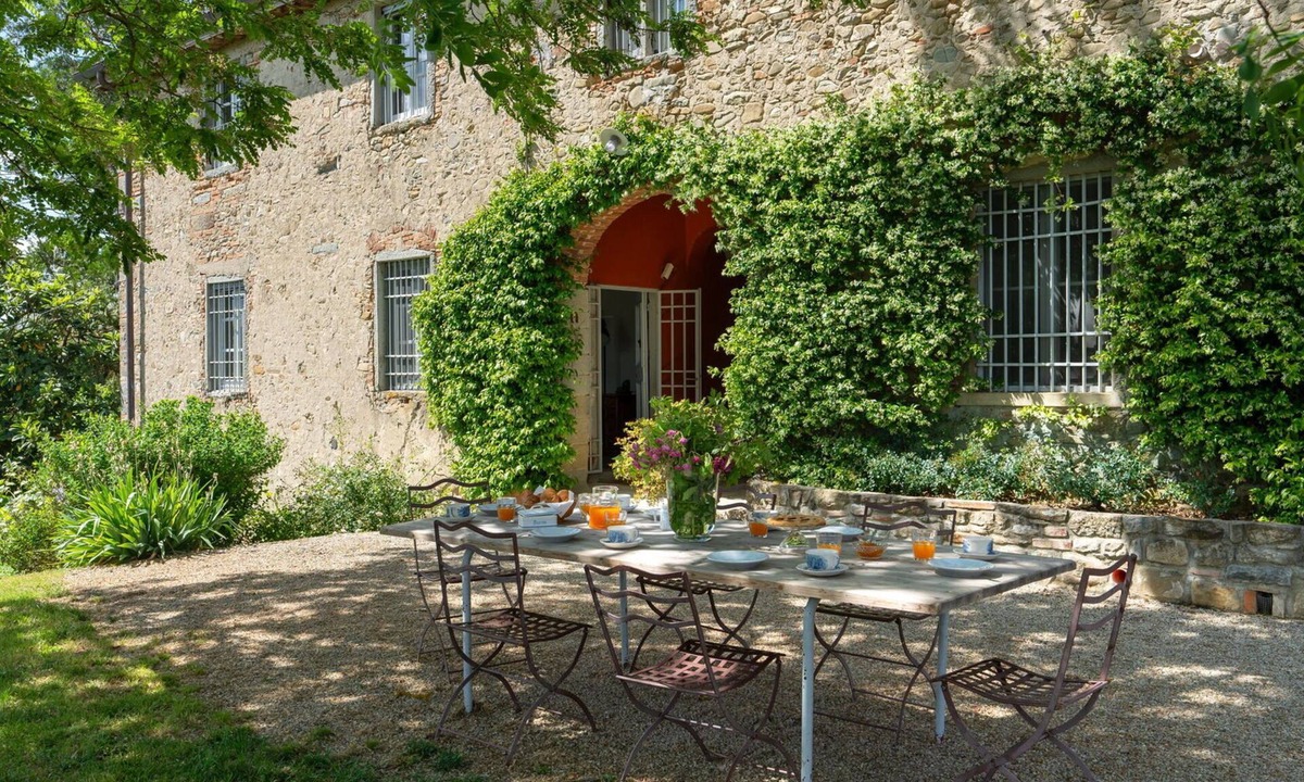 Vicchio House | Mirandola by Interhome