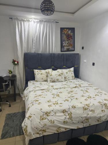 Gwarinpa Estate Apartment | Miraph Studio