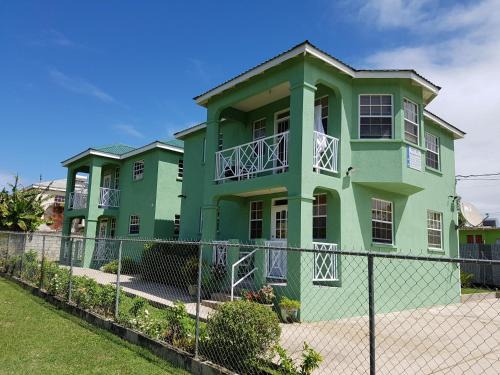 Collenton Apartment | MIRI-JOY APARTMENTS