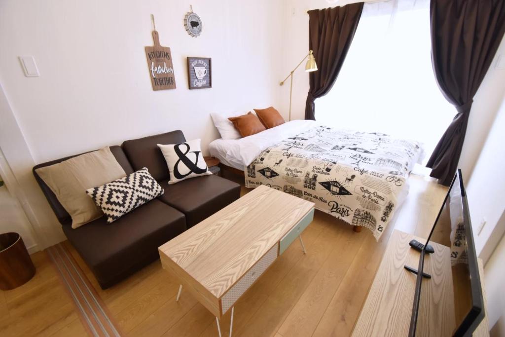 Onna Apartment | Mishuku Onna203