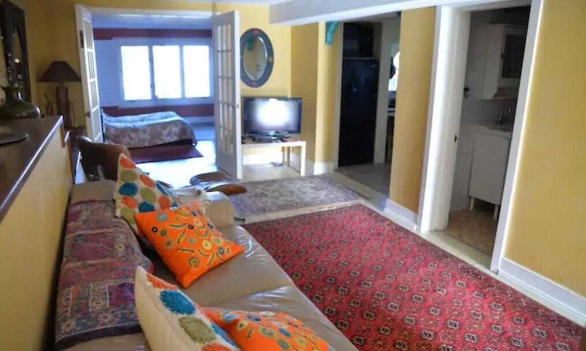 Bernal Heights Apartment | Mission Bernal 2 Bedroom Charmer