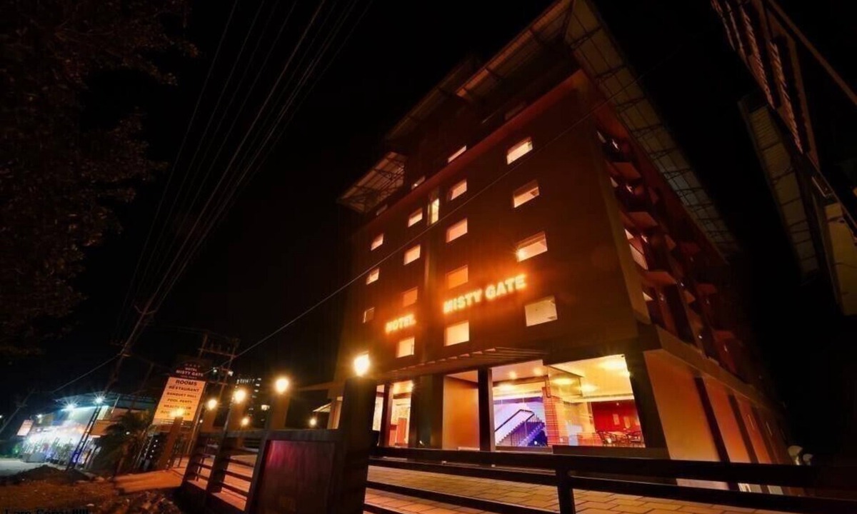Vythiri Hotel | MISTY GATE