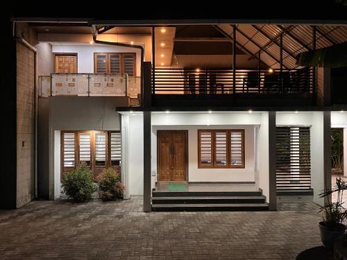 Elappara Villa | Misty Mount