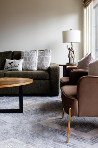 Canmore Apartment | Misty Mountain- Premium 2 Bedroom Mountain View