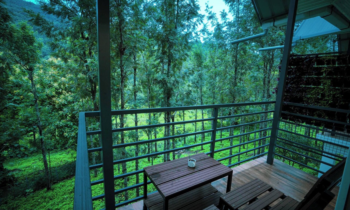 Maraiyur Hotel | Misty Range Resorts, Marayoor