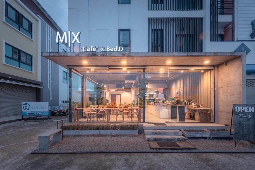 Mae Pa Hotel | Mix cafe x Bed D