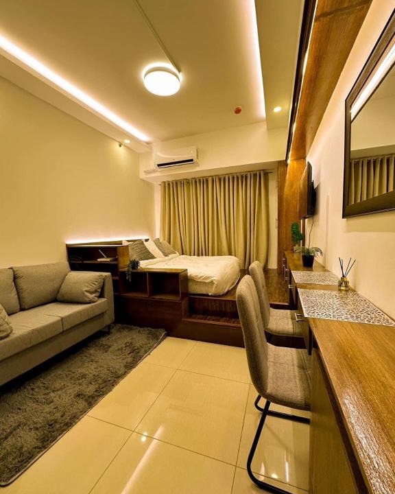 Las Pinas Apartment | MM Luxury Lodge