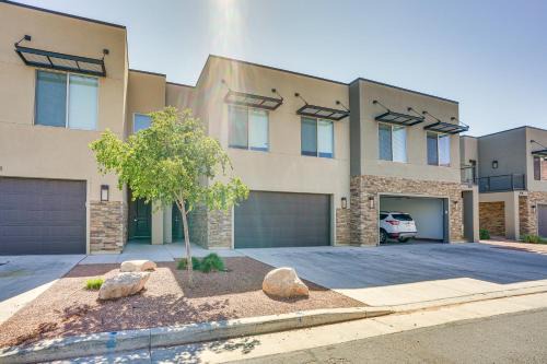 Moab House | Moab Vacation Rental: Pool & Hot Tub Access!