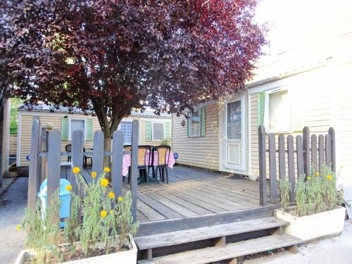 Pesmes House | Mobil-Home 2 "Camping"