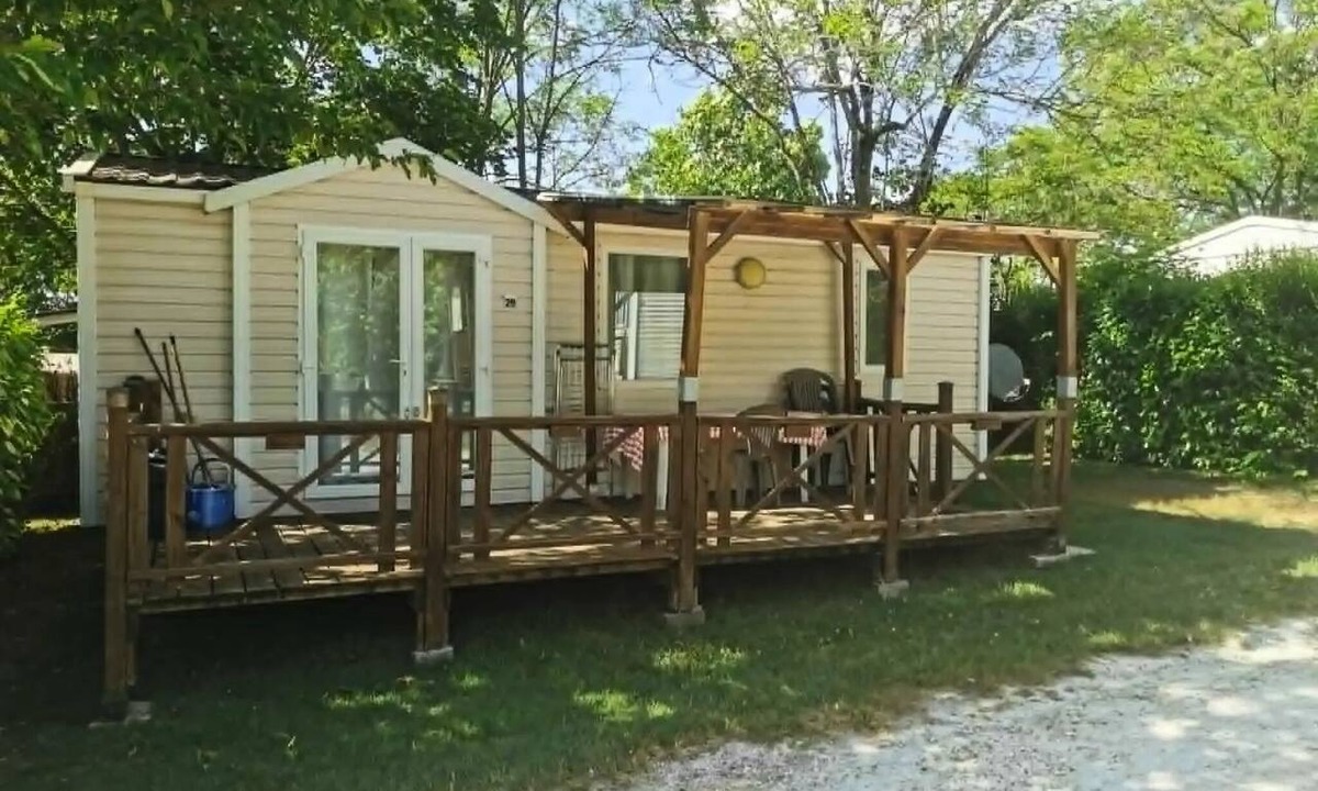 Verteillac House | Mobile home 2 bedrooms 6 persons with air conditioning 6 persons