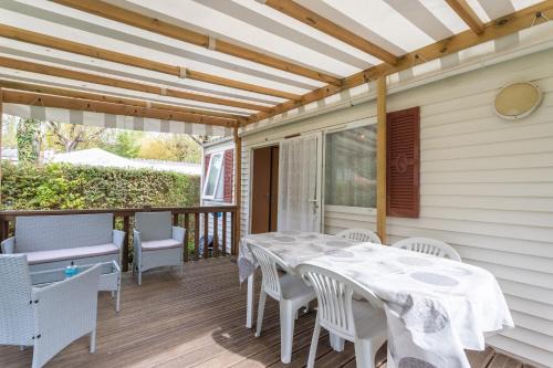 Ascarat House | mobile-home camping de la truite
