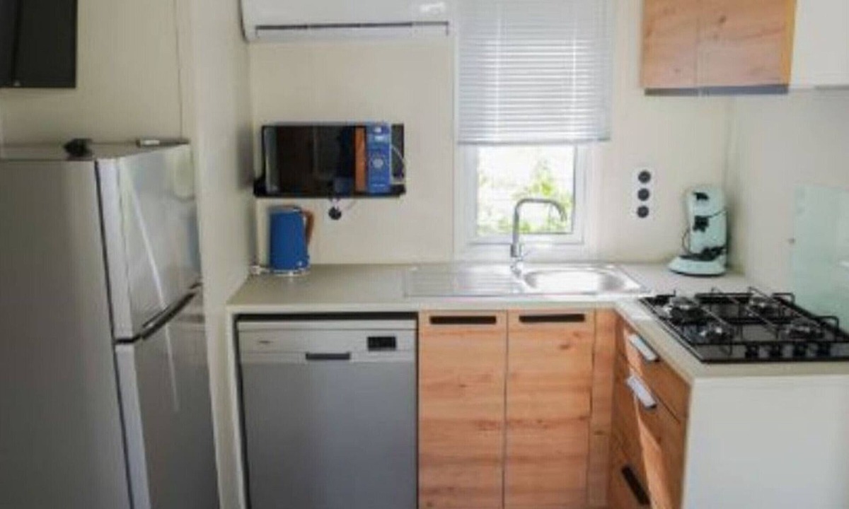 Challes-les-Eaux House | Mobile home with terrace for 6 in Challes-les-Eaux