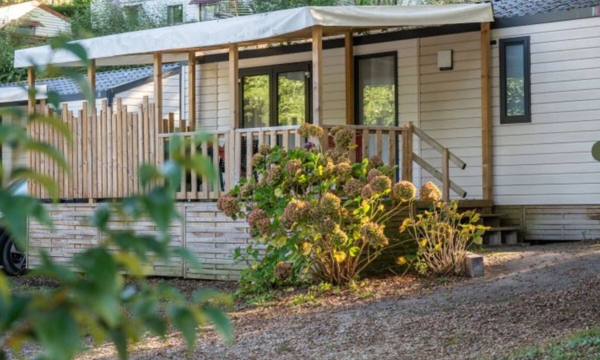 Espelette House | Mobile Home with Terrace in Espelette - 2 Bedrooms, 5 People