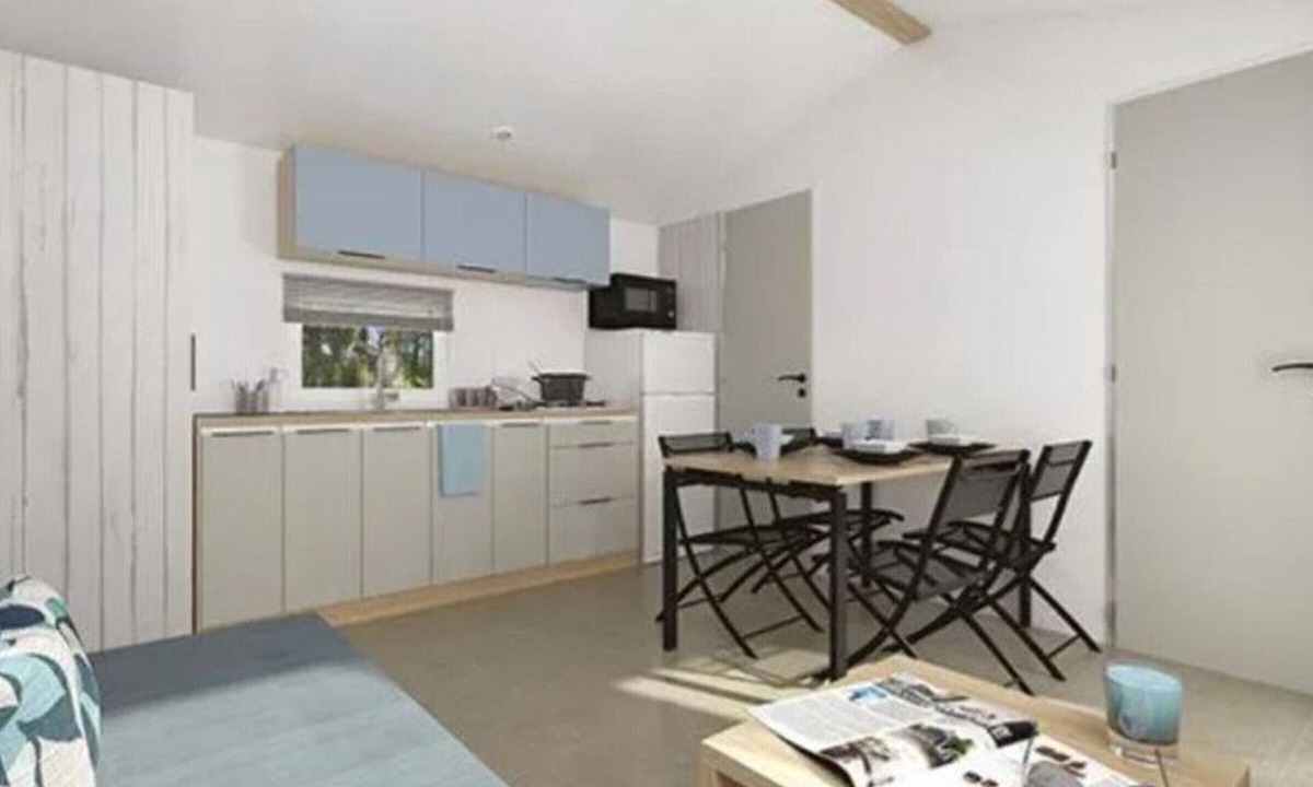 Binic House | Mobile home with terrace in Binic for 4 people