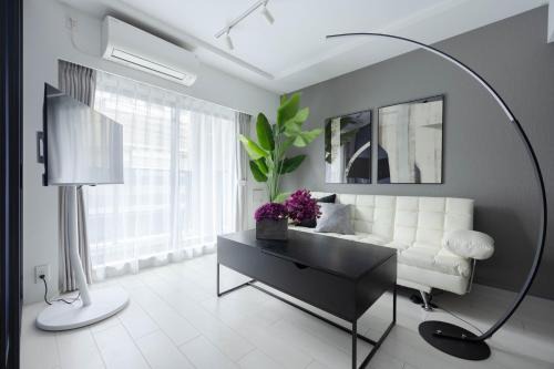 Nishiazabu Apartment | Mocomoco House Azabu