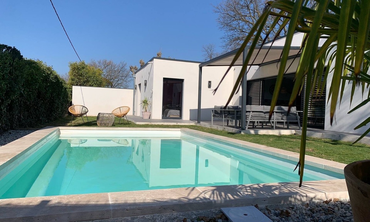 Saint-Marcellin-les-Vaison House | MODERN DETACHED VILLA WITH VIEWS OF MONT VENTOUX