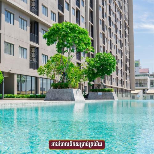 Ruessei Kaev Apartment | Modera Suites at Parkland Condo TK
