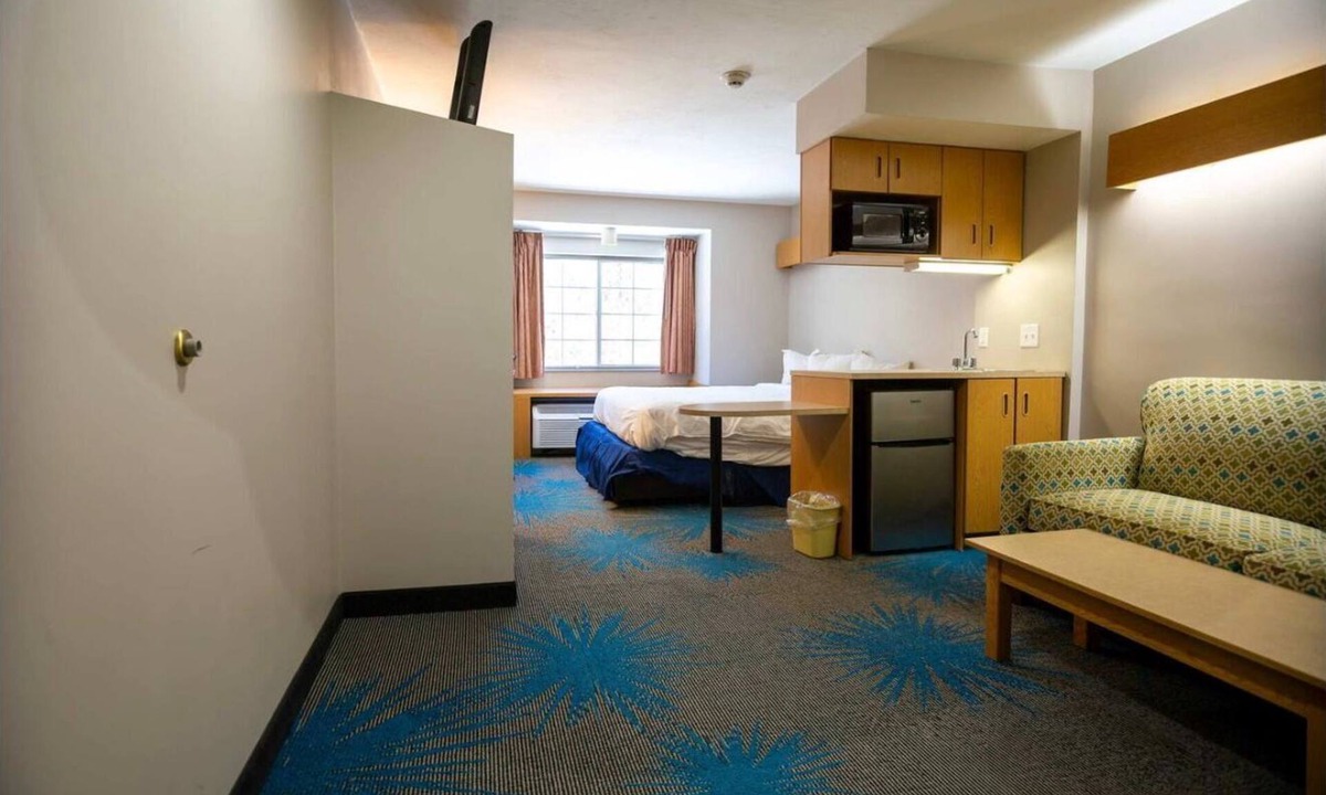Sturbridge Apartment | Modern 1-bedroom apartment in peaceful Sturbridge with AC