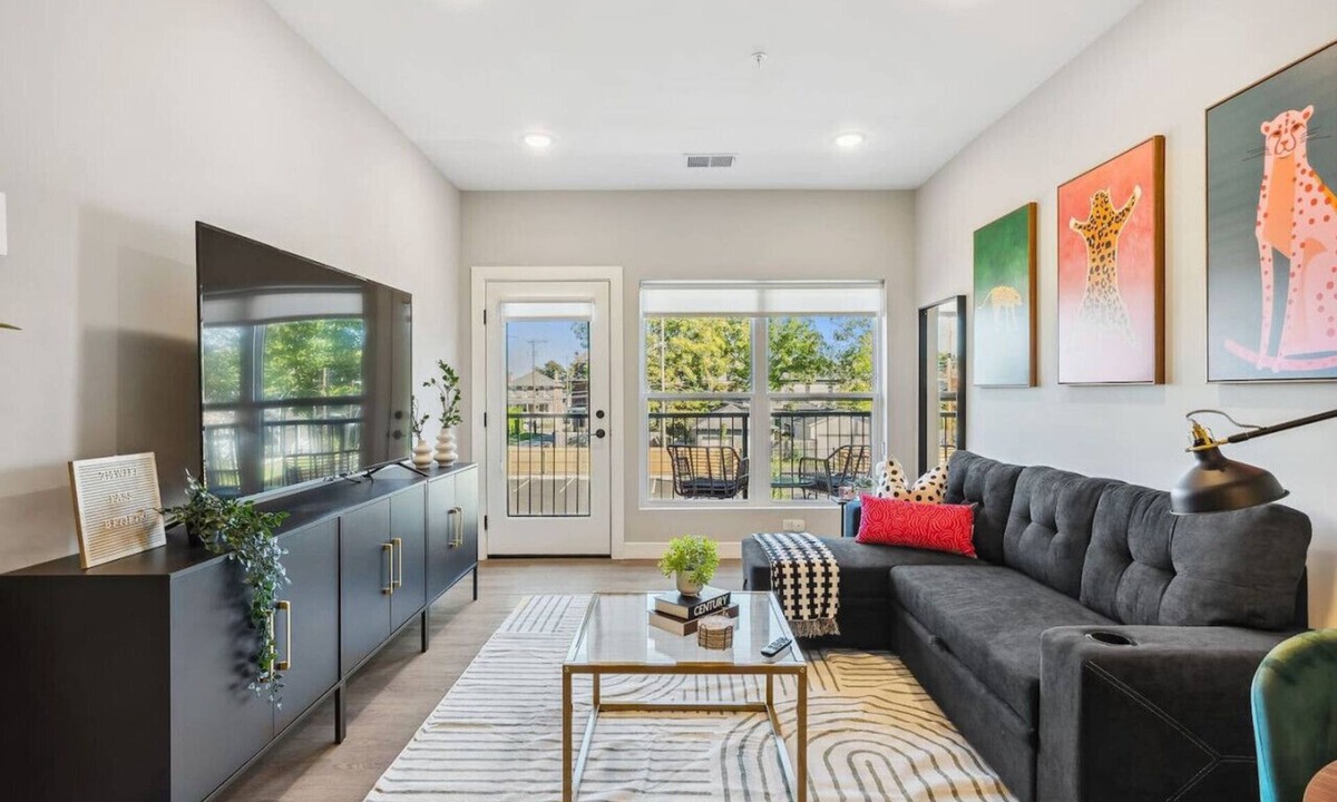 Olde Towne East Apartment | Modern 1BR/1BA Comfort in Columbus