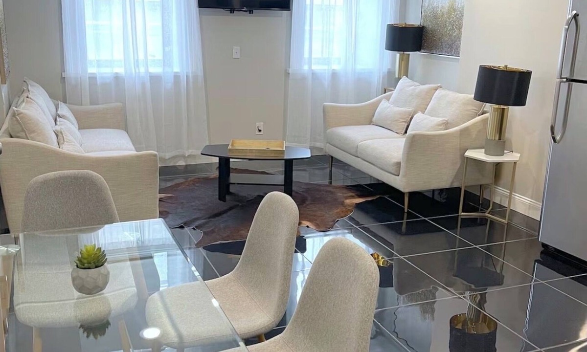 Albany Apartment | ★MODERN 1BR Apt w/PRIVATE deck! W/D★