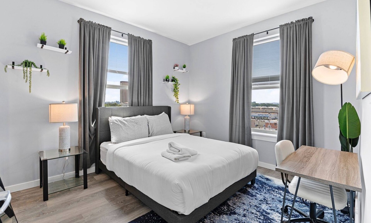 Everett Apartment | Modern 1BR Near Encore Boston pott