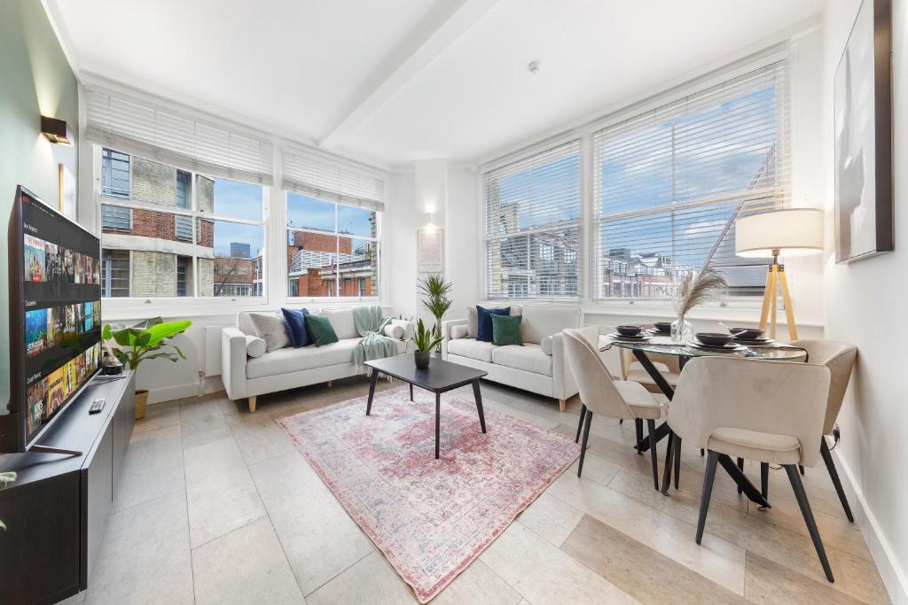 Clerkenwell Apartment | Modern 2 bed Flat in Central London, Barbican Farringdon, EC1V