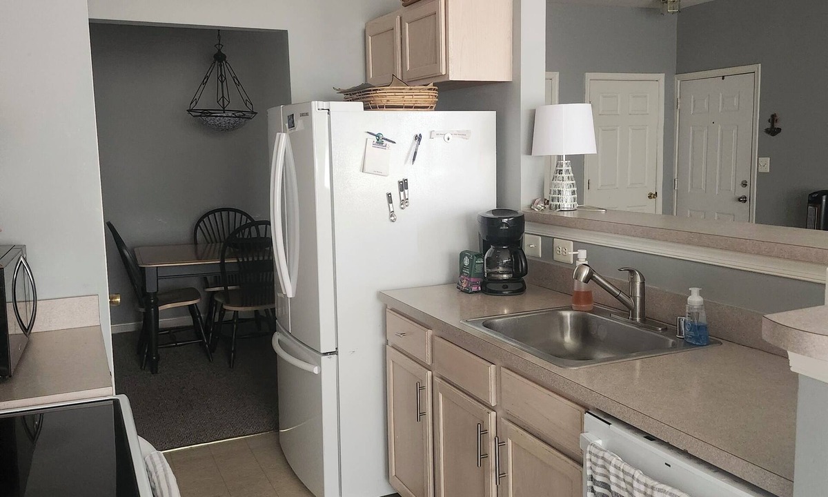 Epping Forest Condo | Modern 2-bedroom condo minutes to downtown Annapolis and Naval Academy.